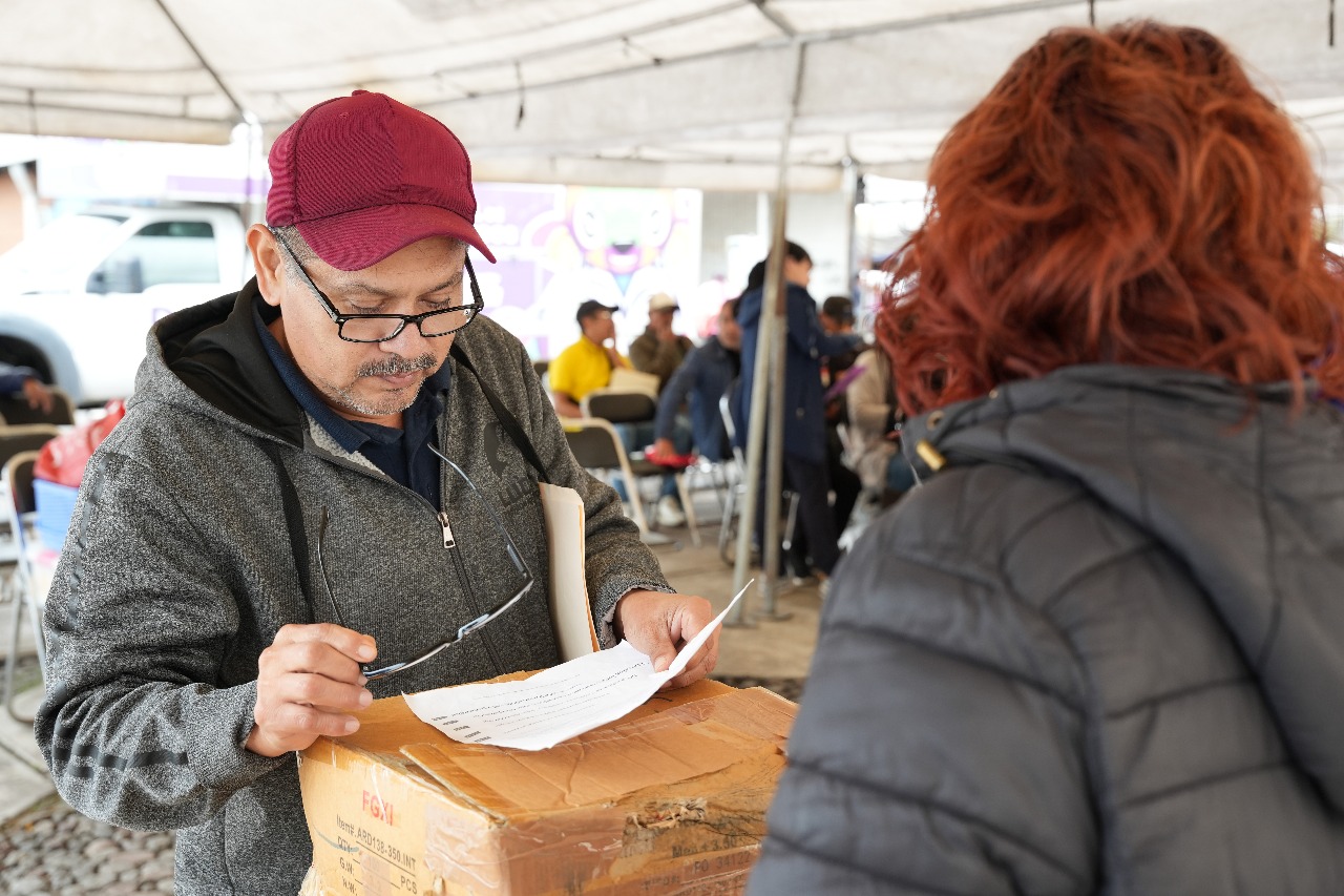 DIF municipal de Tlaxcala llevó a cabo con éxito jornada gratuita de entrega de lentes